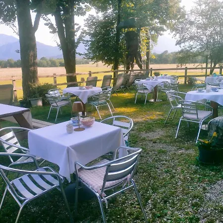 Alloggio per agriturismo Cascina Dolomiti Cesiomaggiore